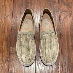 Steve Madden Slip Ons | 8M